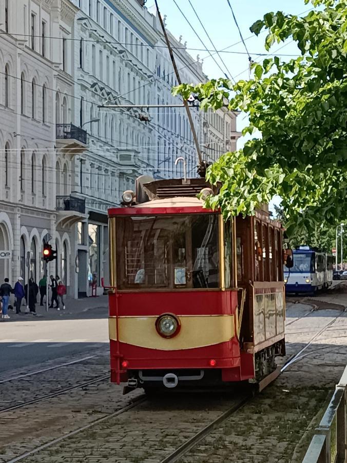 Centrally Located Studio Apartment Riga Eksteriør billede