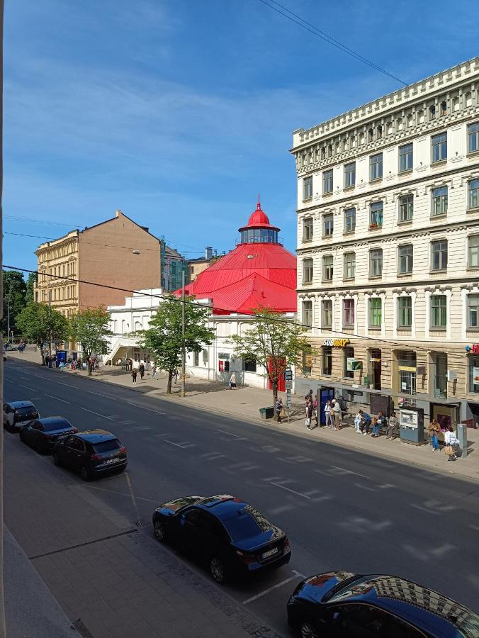 Centrally Located Studio Apartment Riga Eksteriør billede